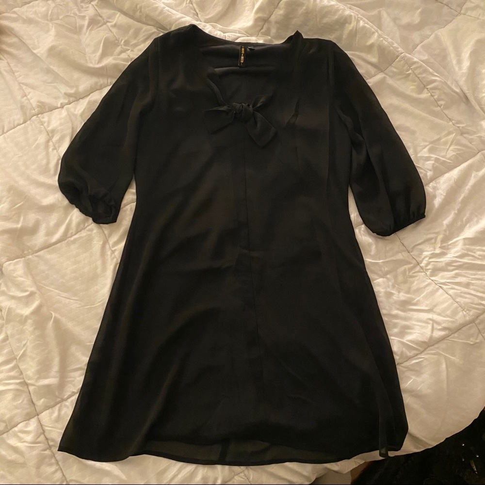 Ribbon tie dress
